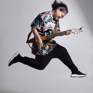 国产JK制服美女自慰
